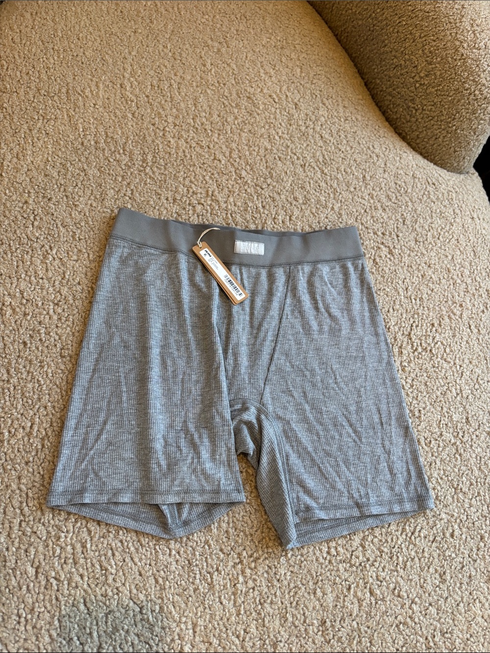 SKIMS Women's Jean-Style Ribbed Shorts in Light Gray